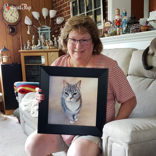 PortraitFlip customer smiling with their custom portrait painting